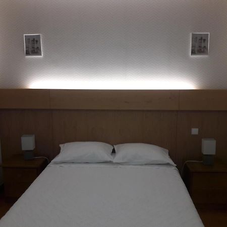 Casa Ribom Apartment Geres Bagian luar foto