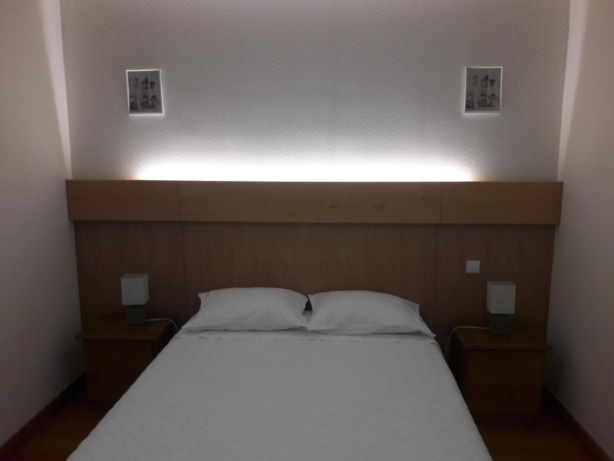 Casa Ribom Apartment Geres Bagian luar foto