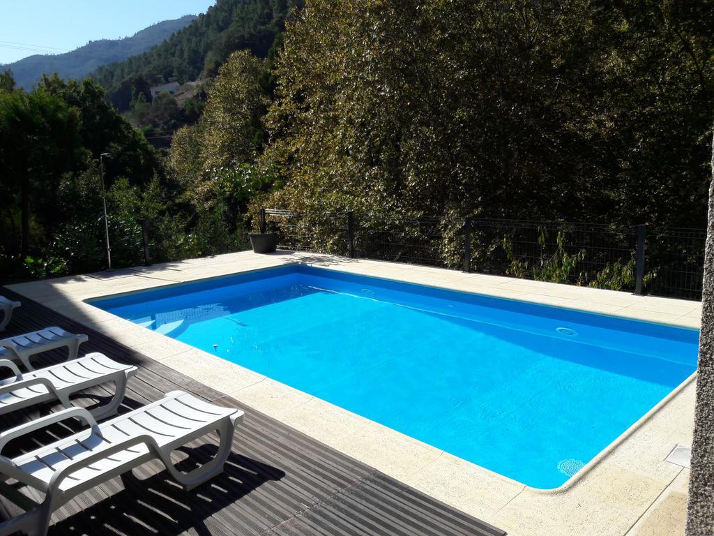 Casa Ribom Apartment Geres Bagian luar foto